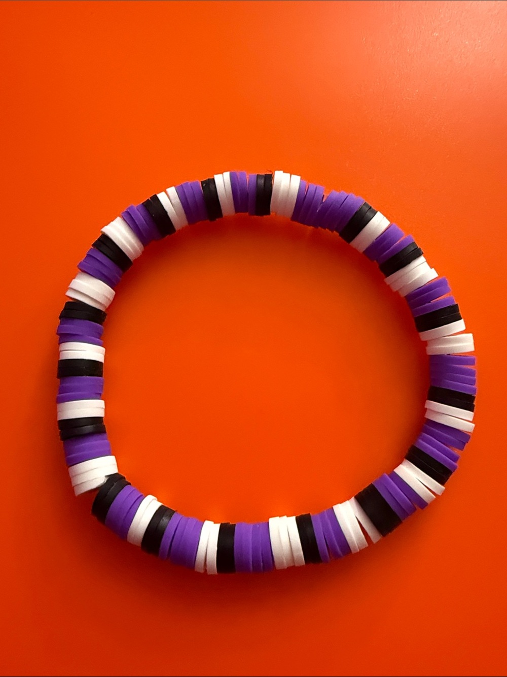 Purple, White & Black Stretch Disc Bracelet